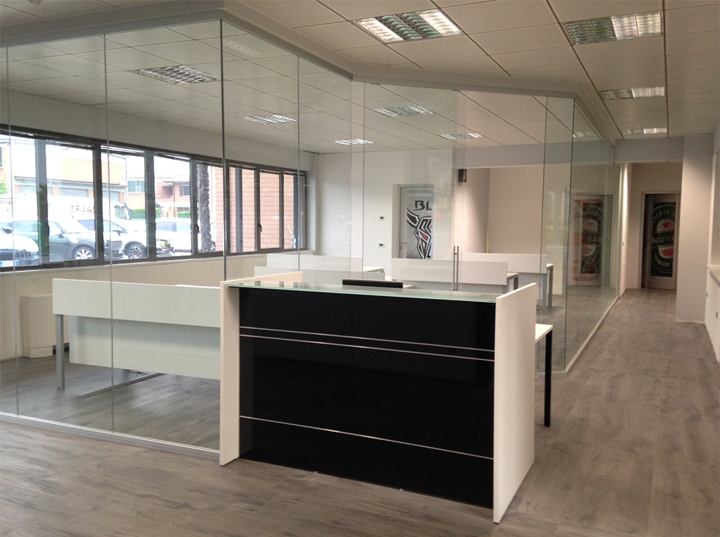 Pareti vetrate, mod. Time e reception