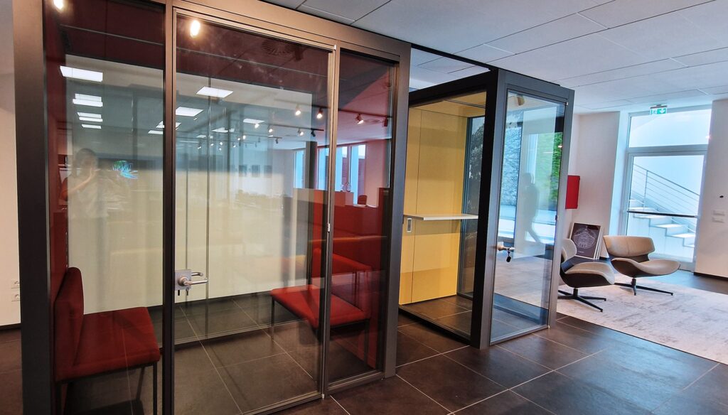 Cabina acustica a prova di rumore per un ufficio open space